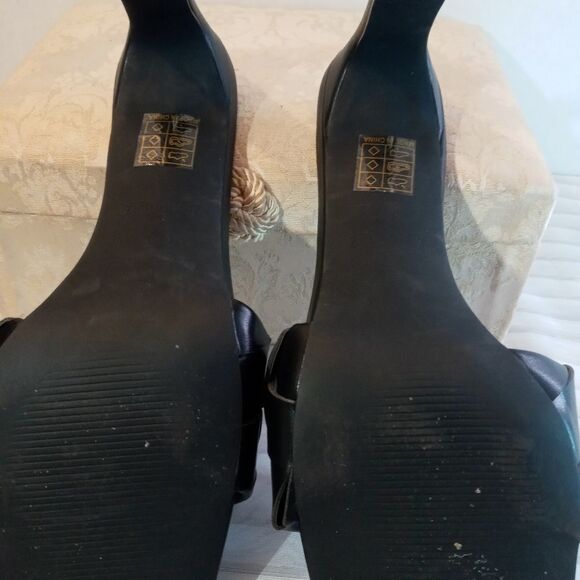 Asos Z_code_Z Exclusive Raw Vegan Woven Mule sz 8 - Picture 6 of 7